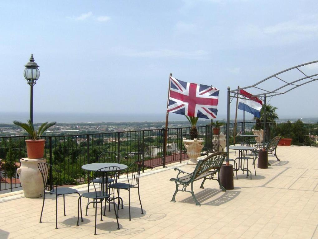 Hotel Casafort Pozzuoli Kültér fotó